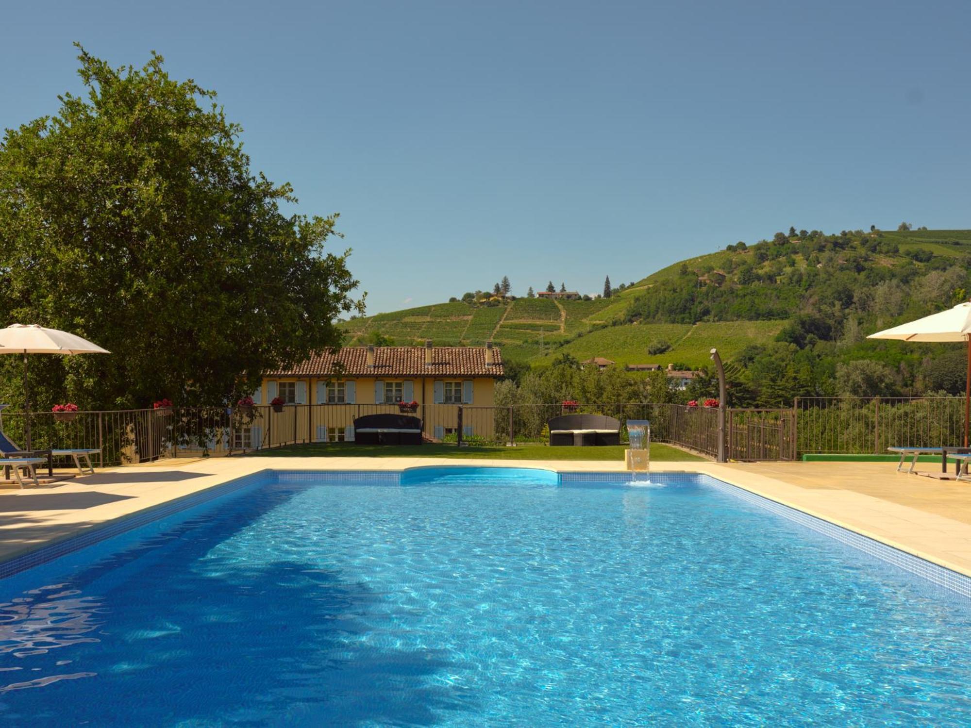 Vigna Dell'Acqua Villa Santo Stefano Belbo Ngoại thất bức ảnh