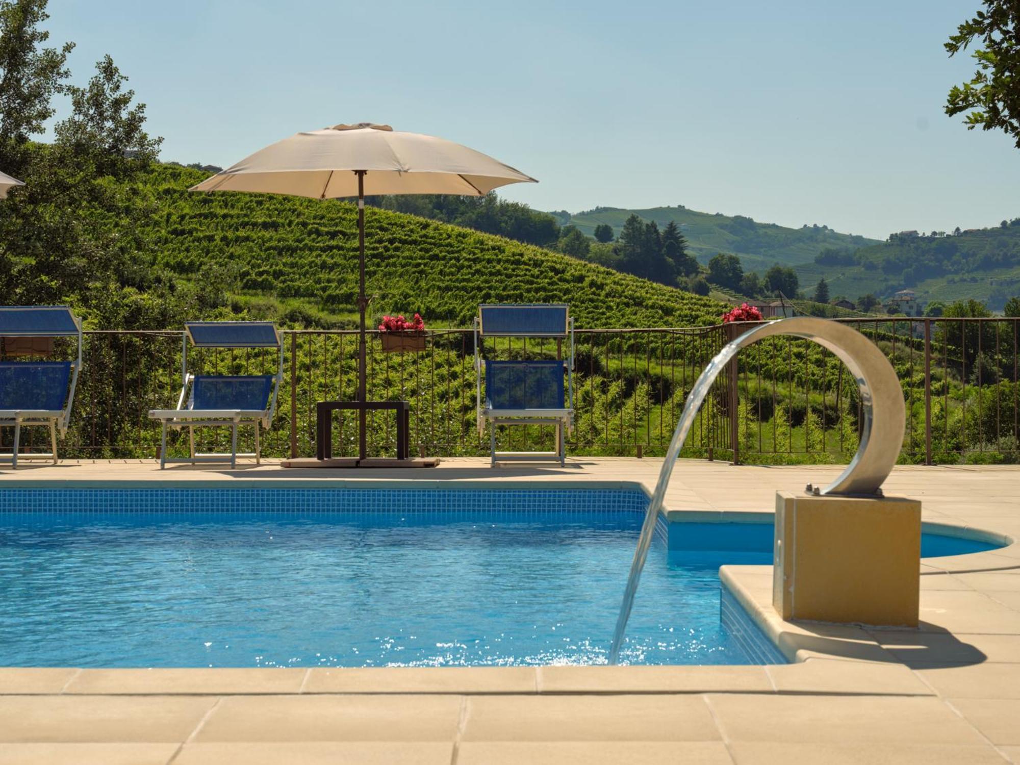 Vigna Dell'Acqua Villa Santo Stefano Belbo Ngoại thất bức ảnh