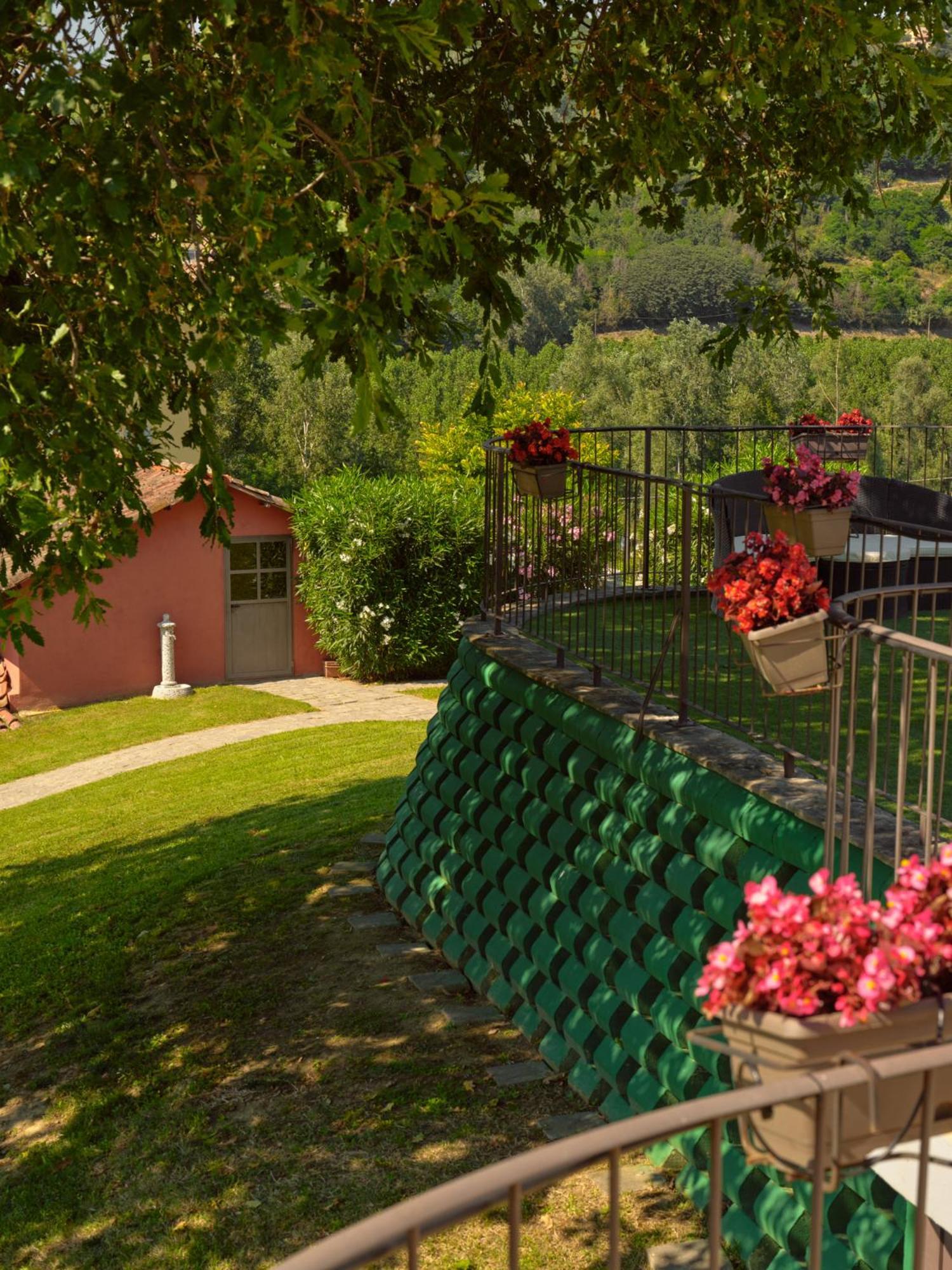 Vigna Dell'Acqua Villa Santo Stefano Belbo Ngoại thất bức ảnh
