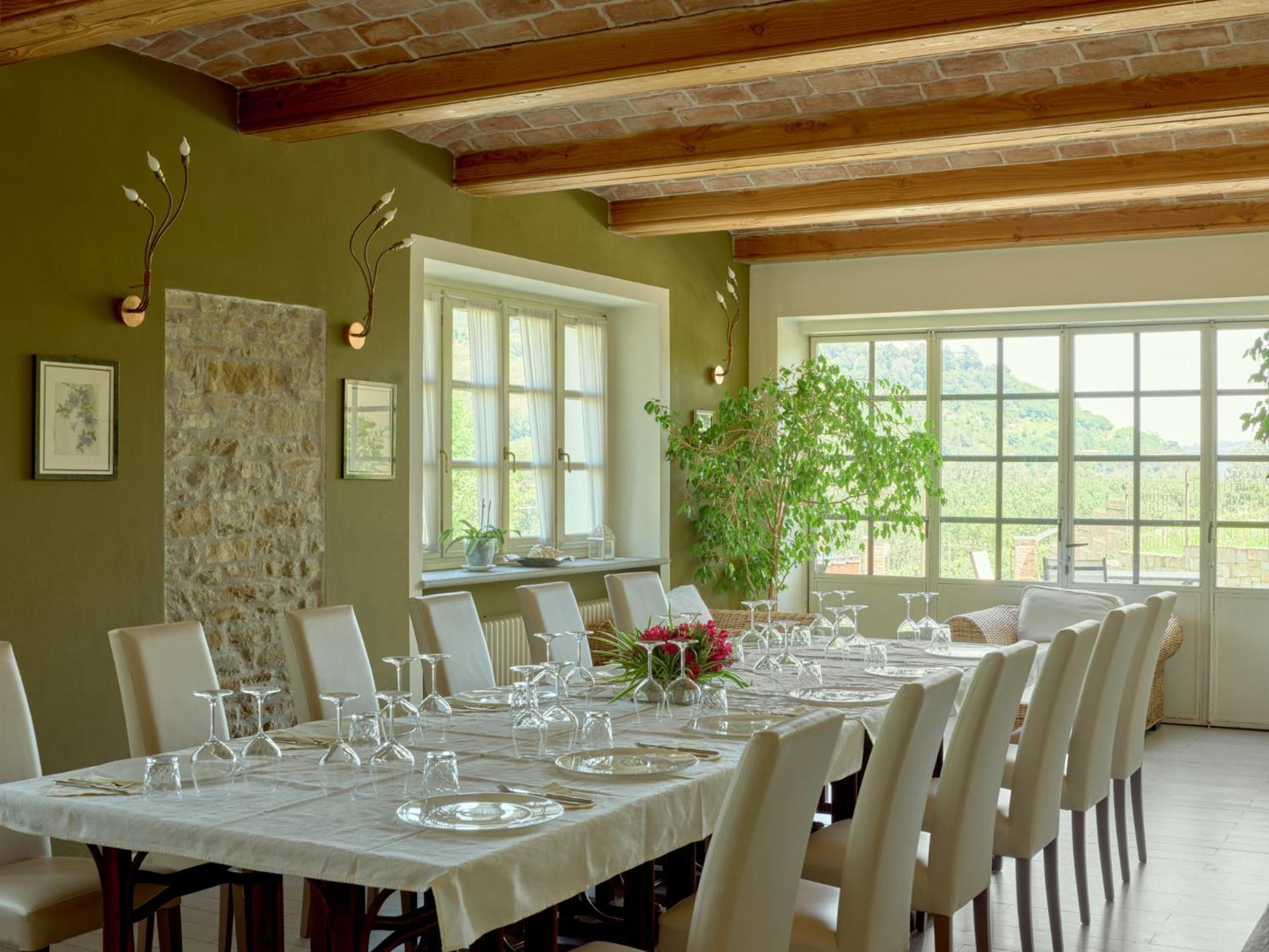 Vigna Dell'Acqua Villa Santo Stefano Belbo Ngoại thất bức ảnh